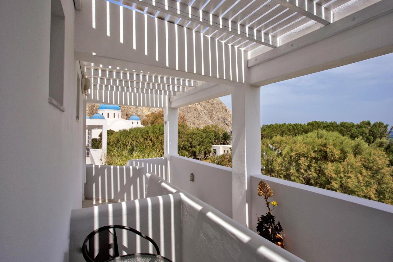 Sunrise Studios In Perissa Exteriér fotografie
